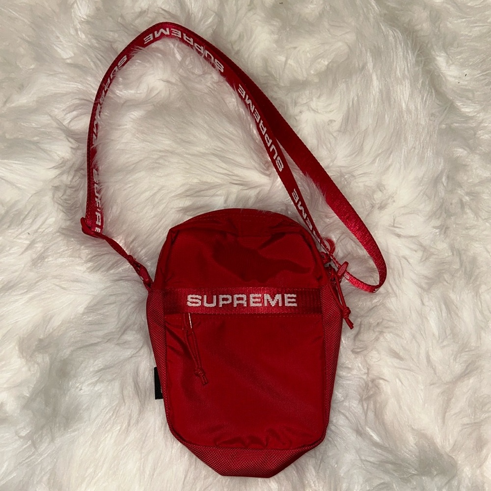 Supreme bag lightly used